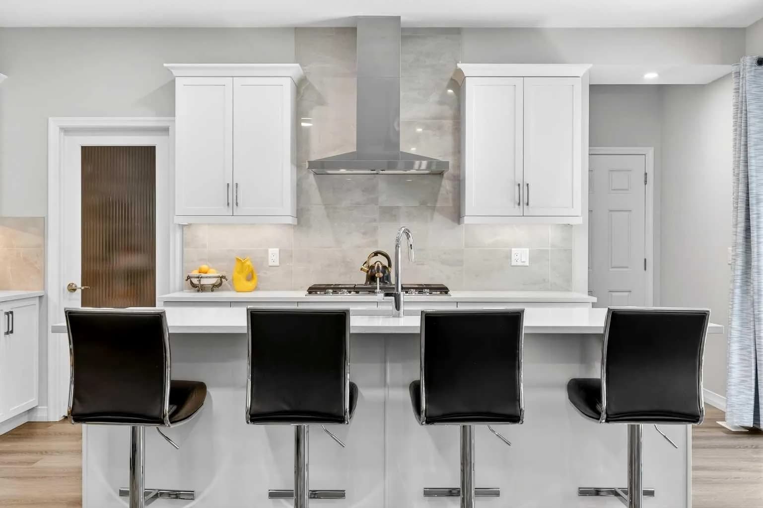 Semi Detached (Half Duplex)