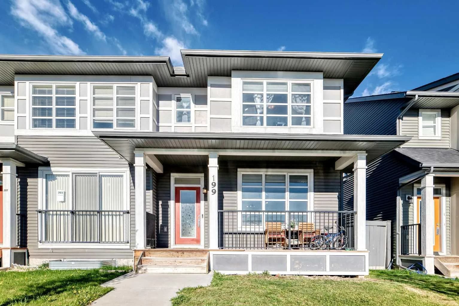 Semi Detached (Half Duplex)
