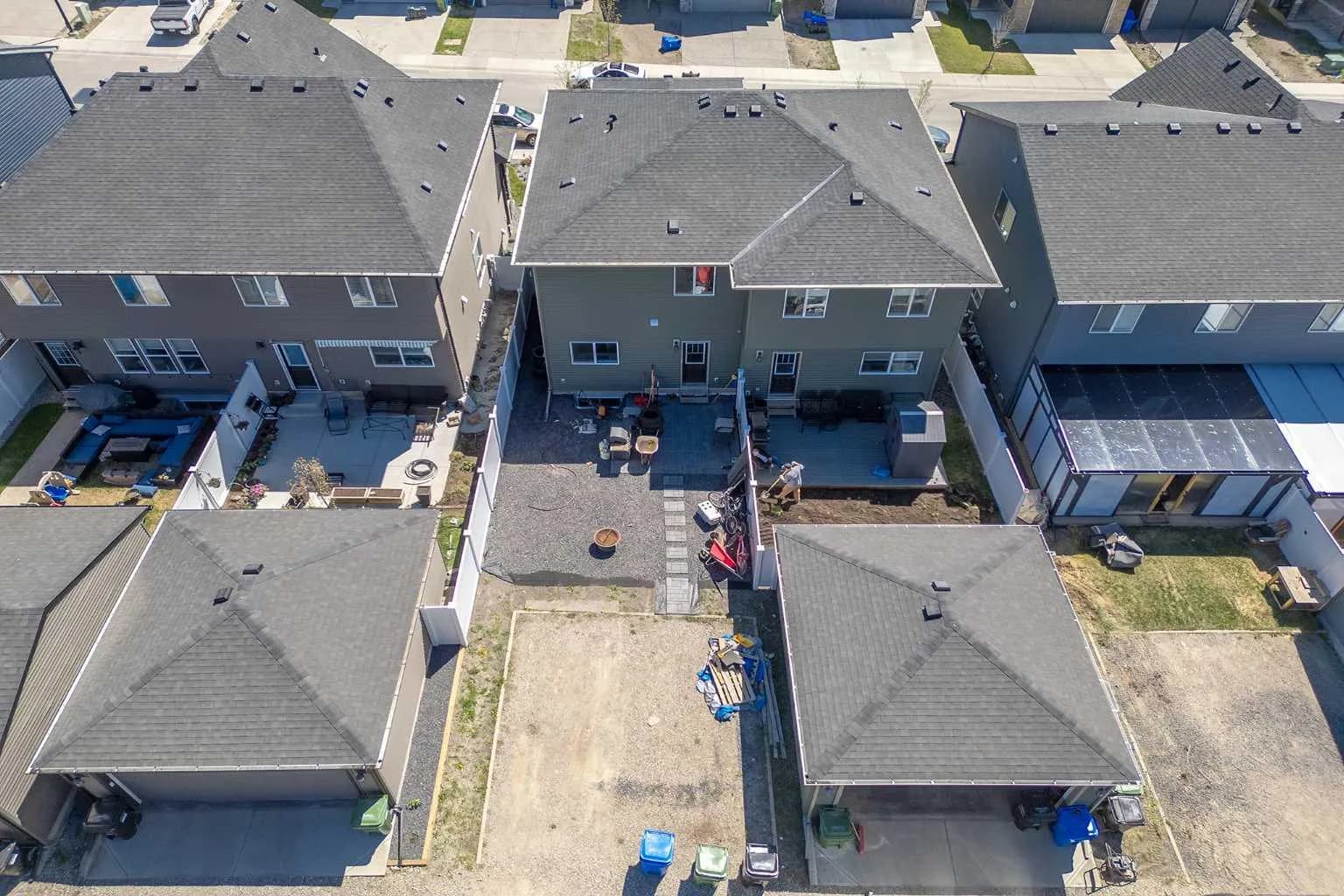 Semi Detached (Half Duplex)
