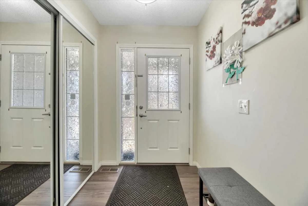 Semi Detached (Half Duplex)
