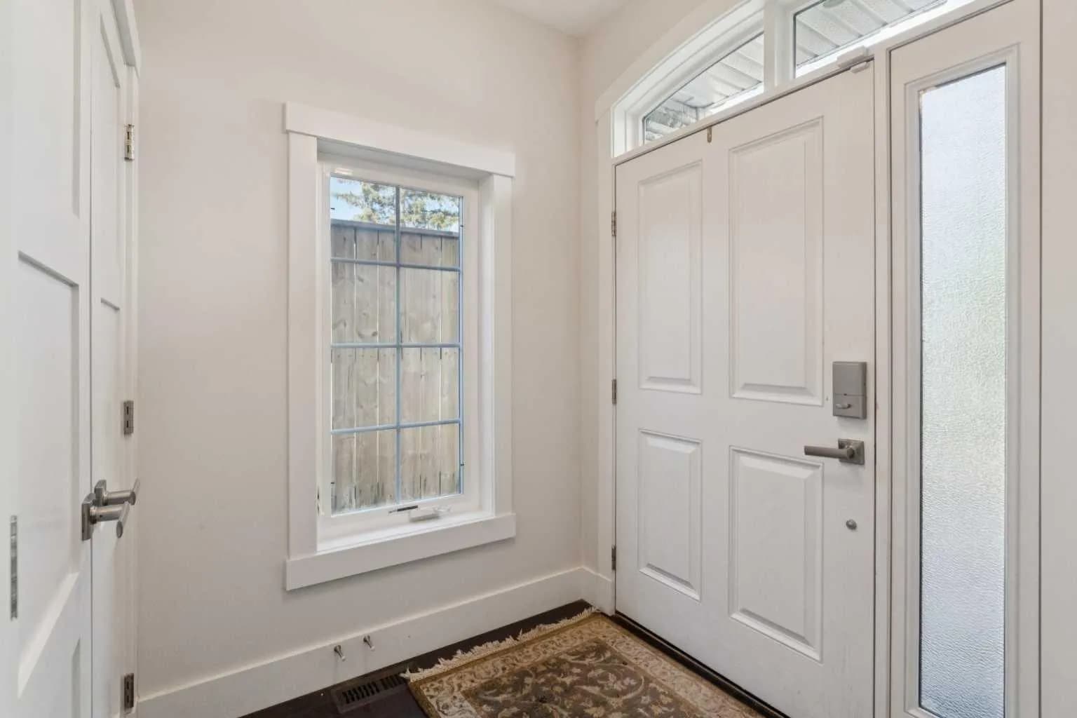 Semi Detached (Half Duplex)