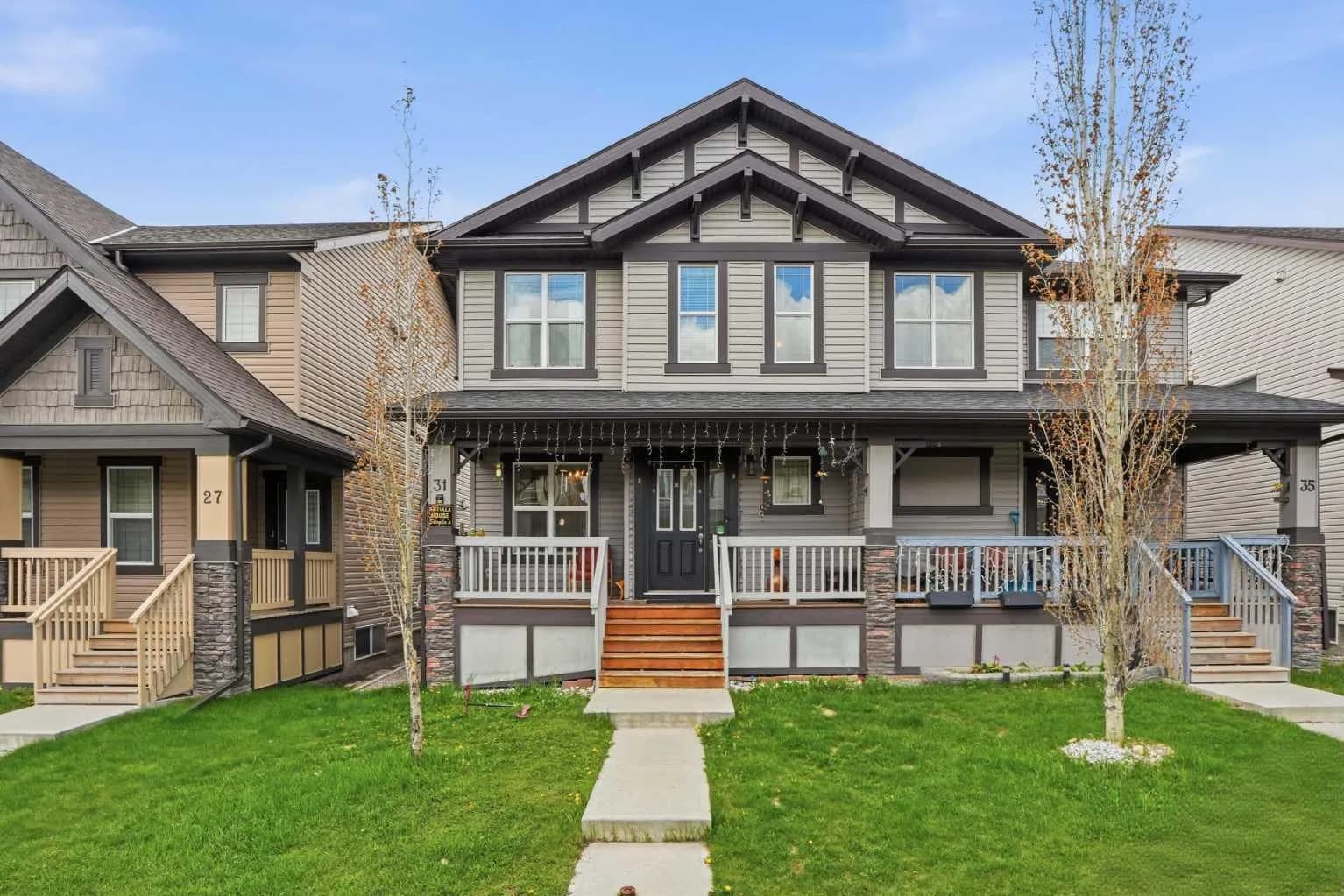 Semi Detached (Half Duplex)