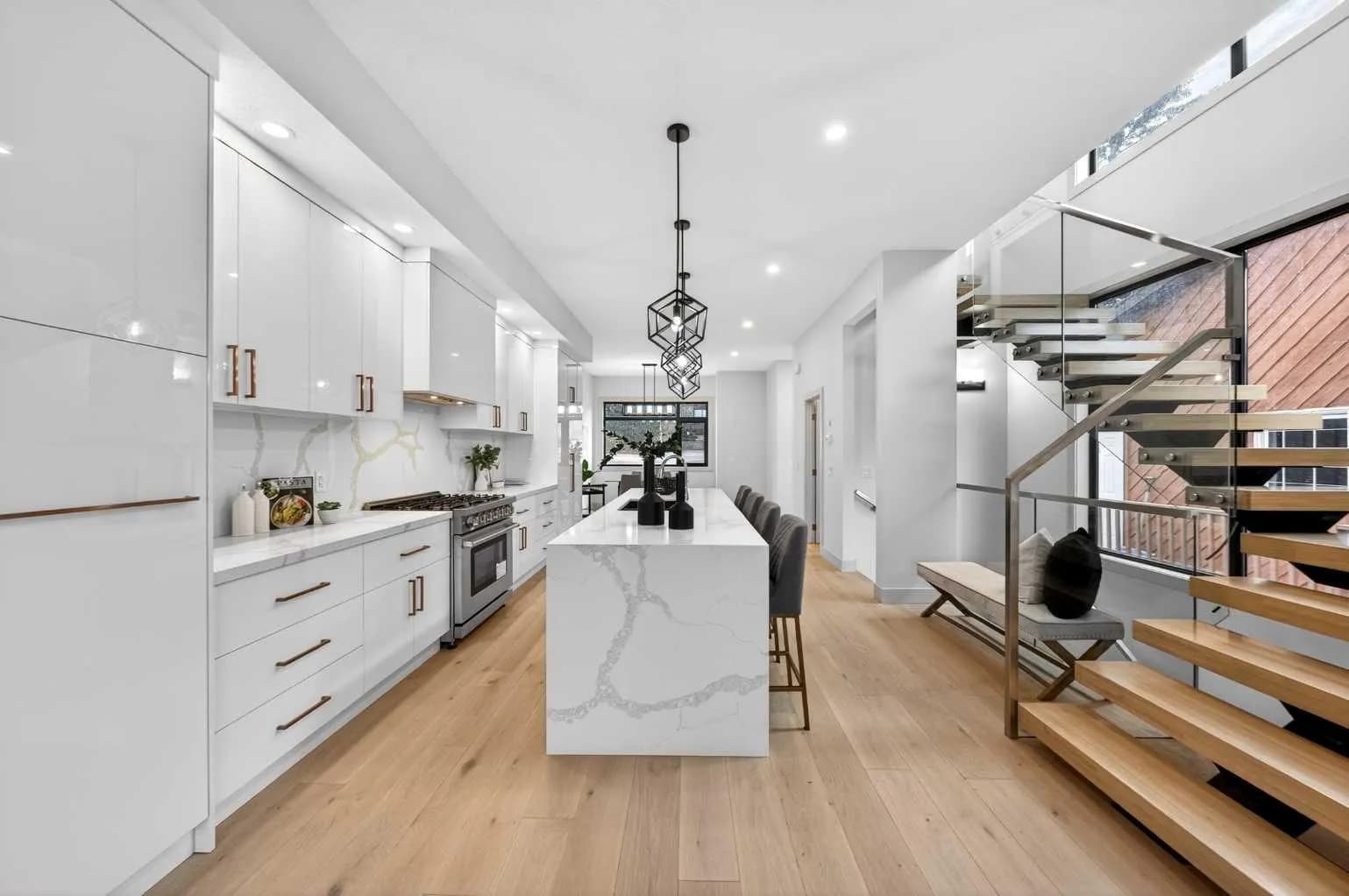 Semi Detached (Half Duplex)