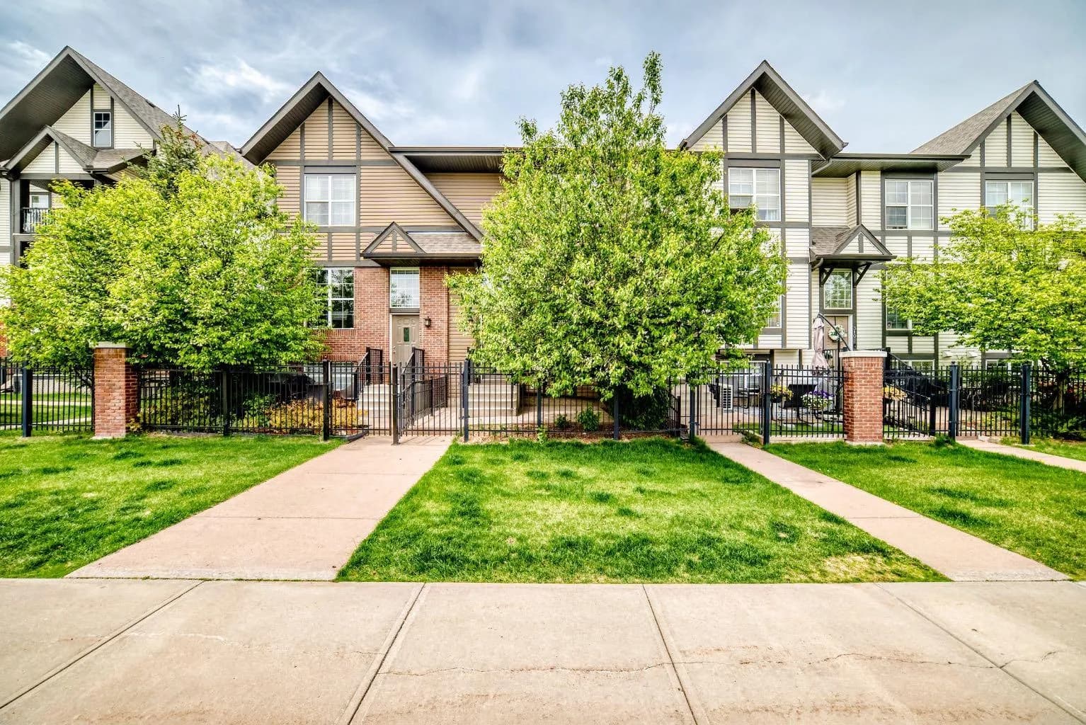 Row/Townhouse