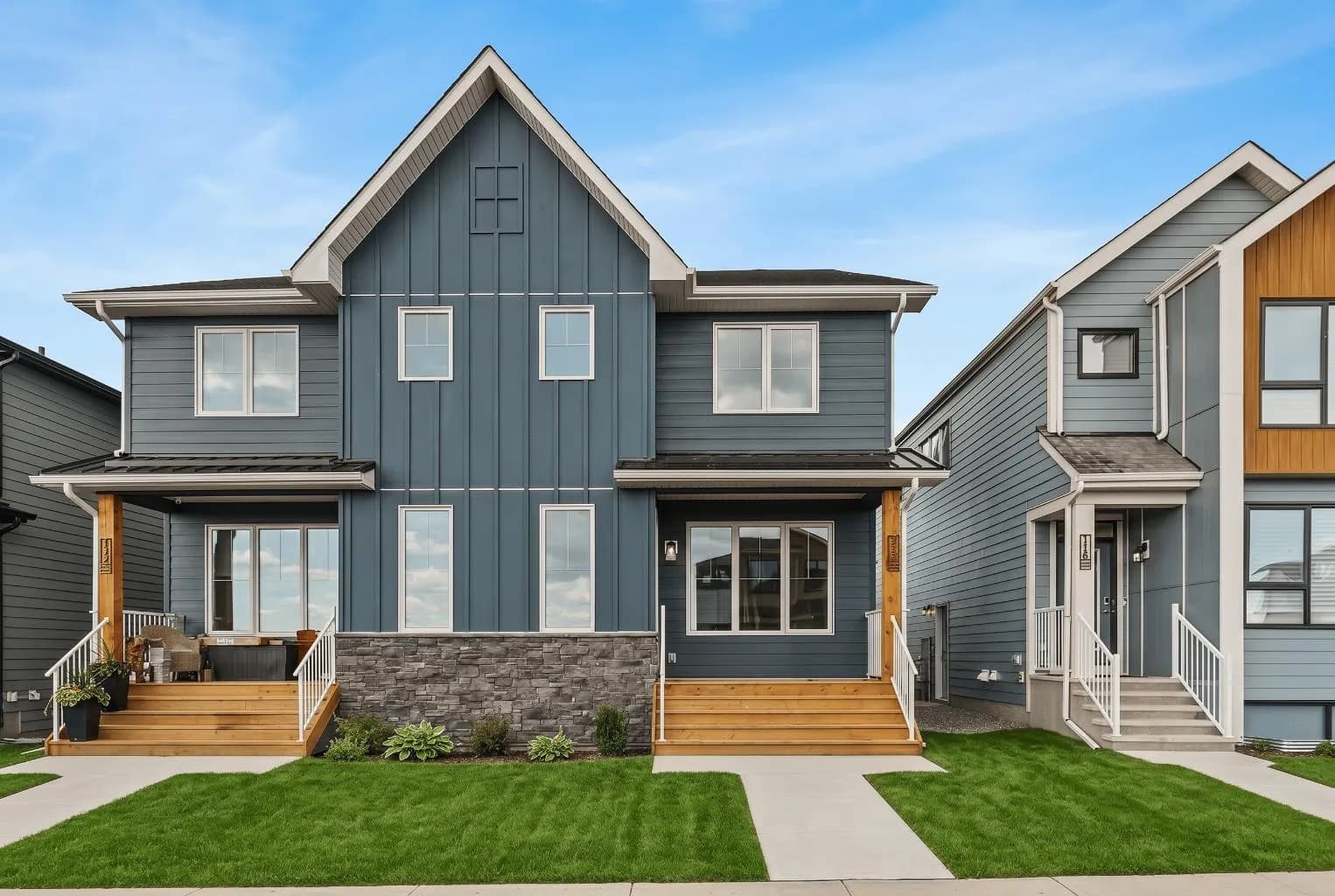 Semi Detached (Half Duplex)