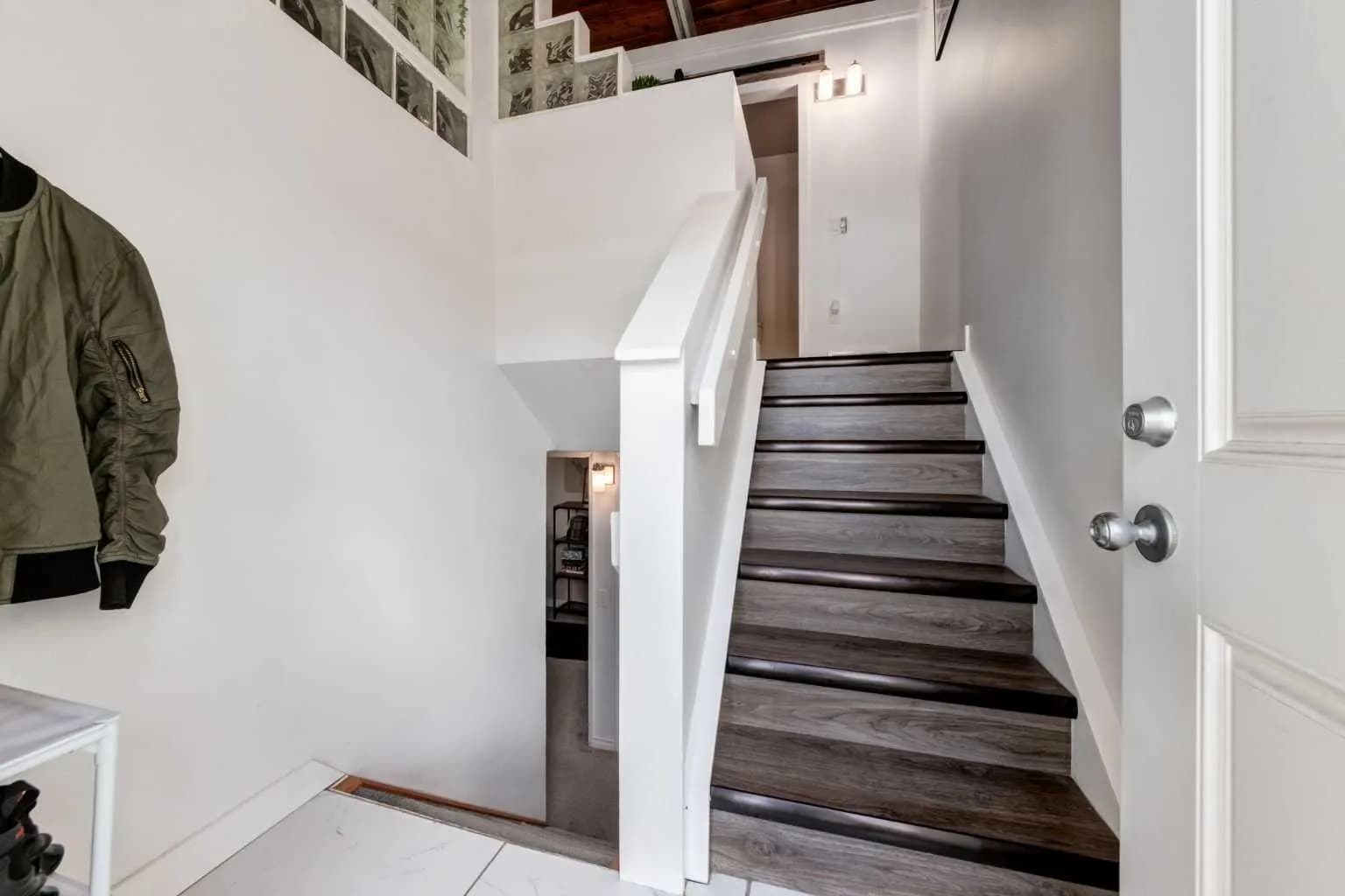 Semi Detached (Half Duplex)