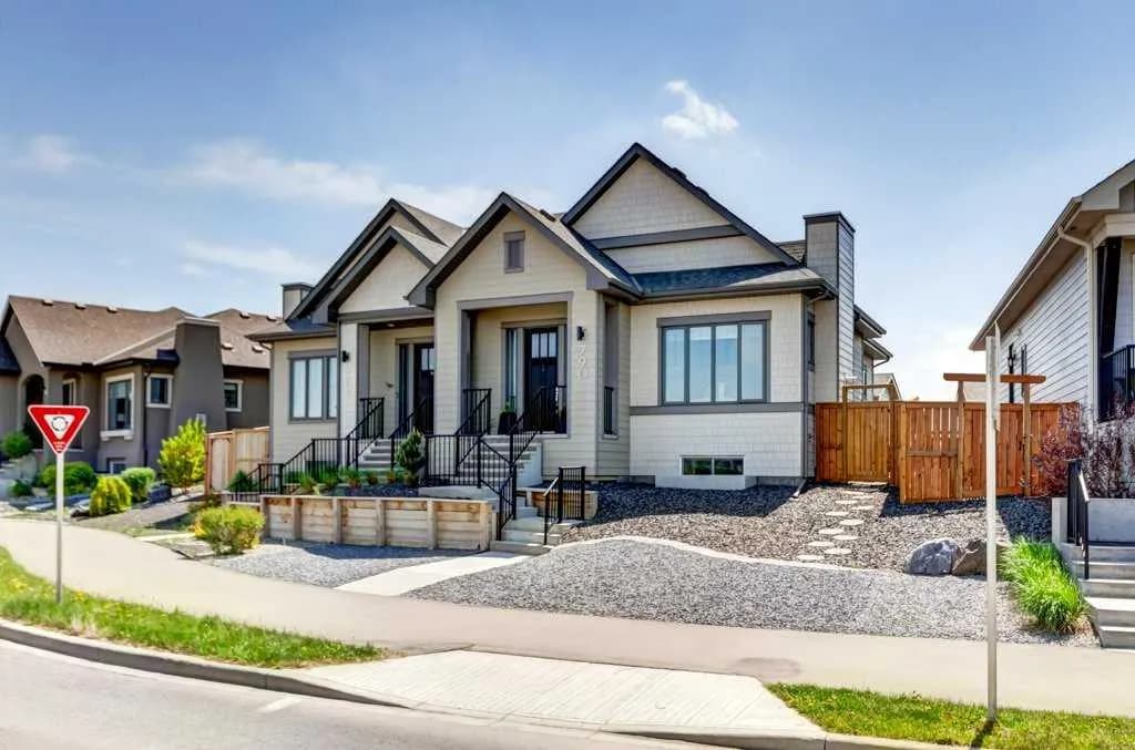 Semi Detached (Half Duplex)