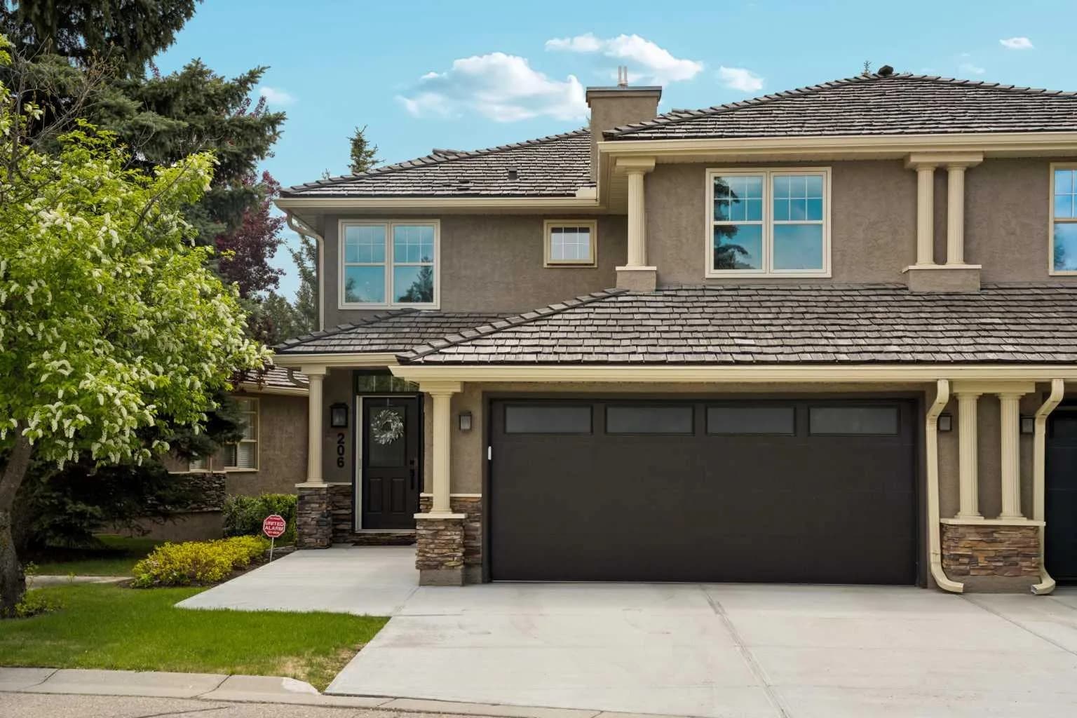 Semi Detached (Half Duplex)