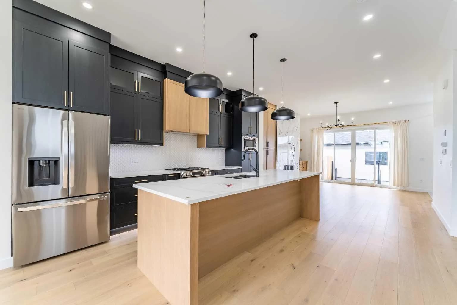 Semi Detached (Half Duplex)