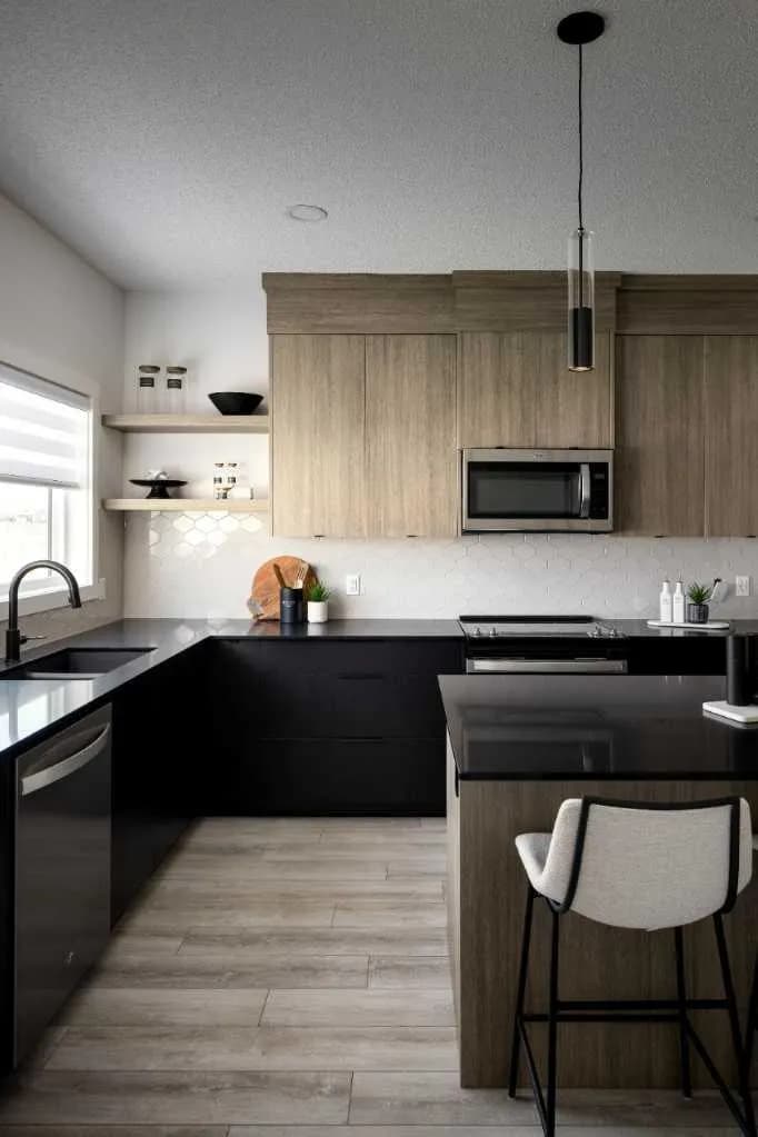 Semi Detached (Half Duplex)