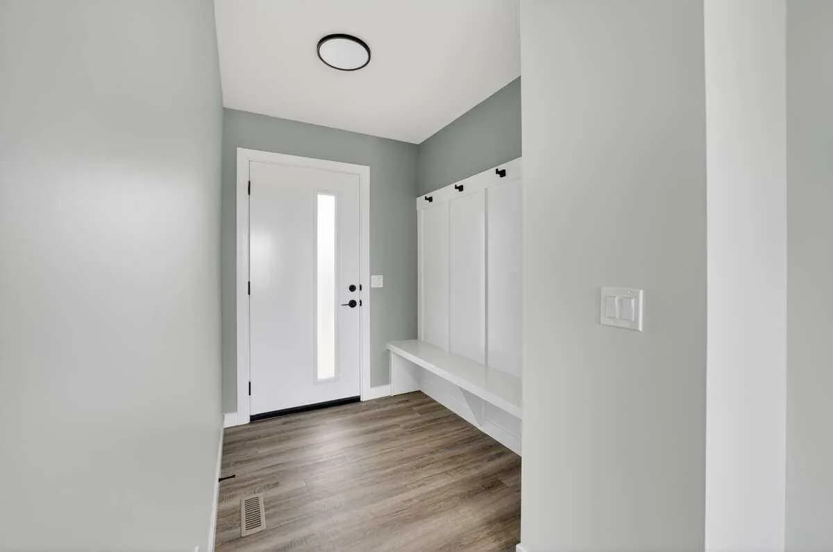 Semi Detached (Half Duplex)