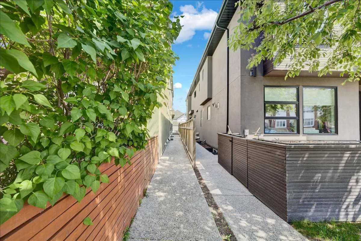 Row/Townhouse