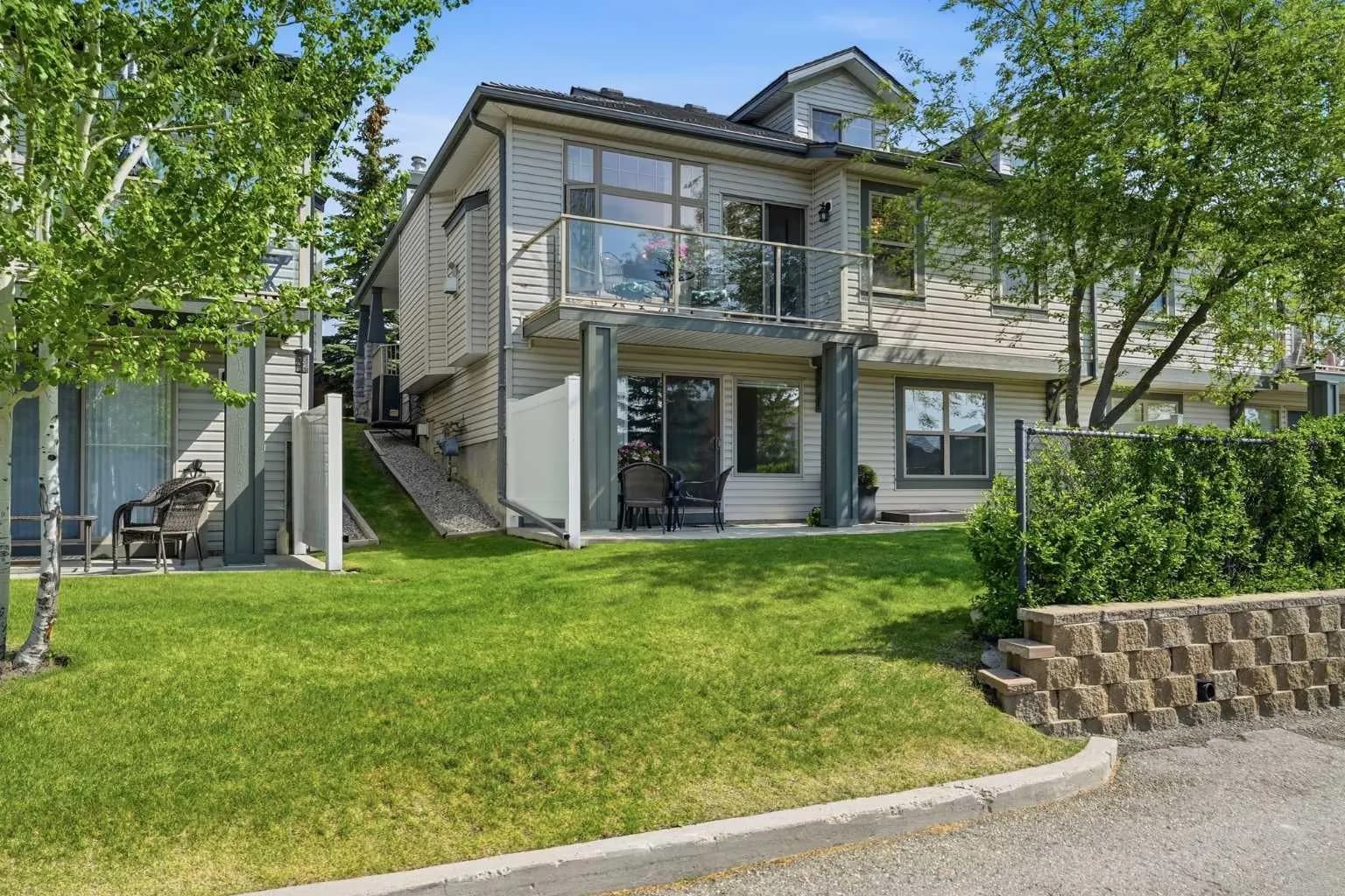 Semi Detached (Half Duplex)