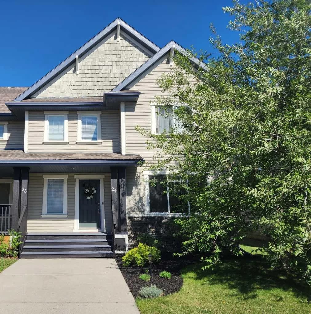 Semi Detached (Half Duplex)