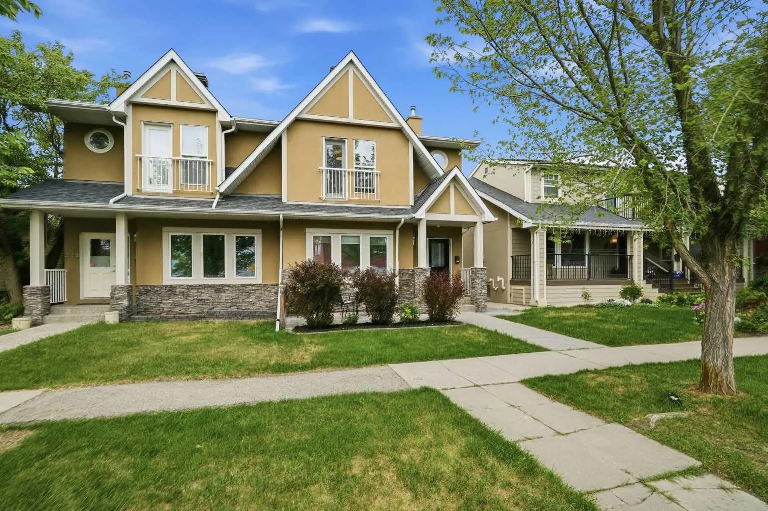 Semi Detached (Half Duplex)