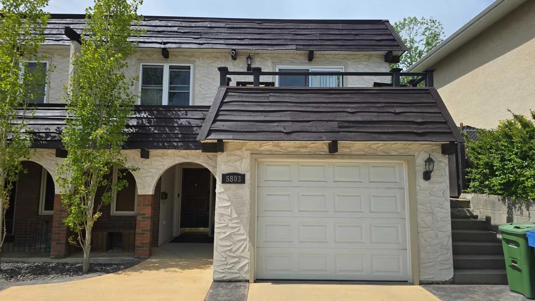 Semi Detached (Half Duplex)