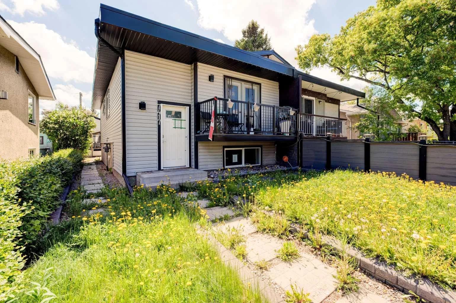 Semi Detached (Half Duplex)