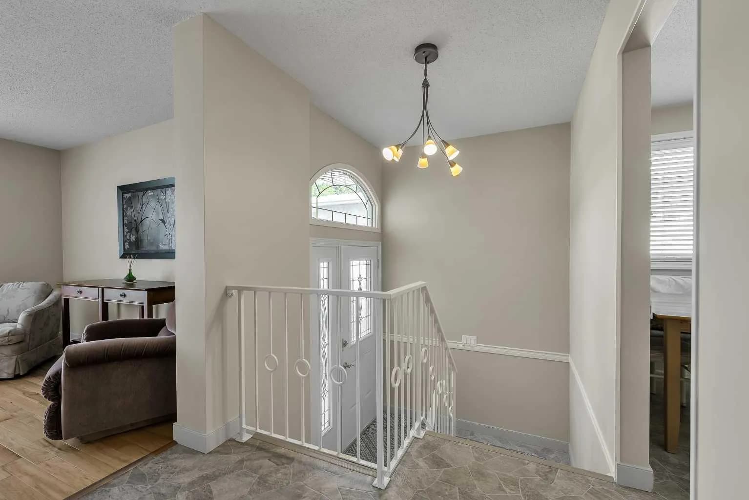 Semi Detached (Half Duplex)