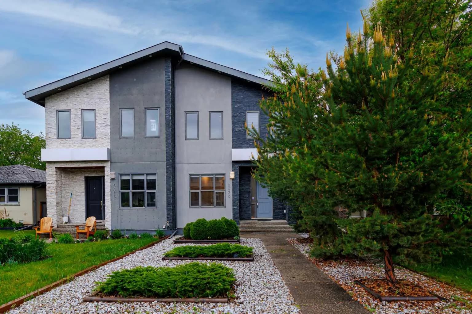 Semi Detached (Half Duplex)