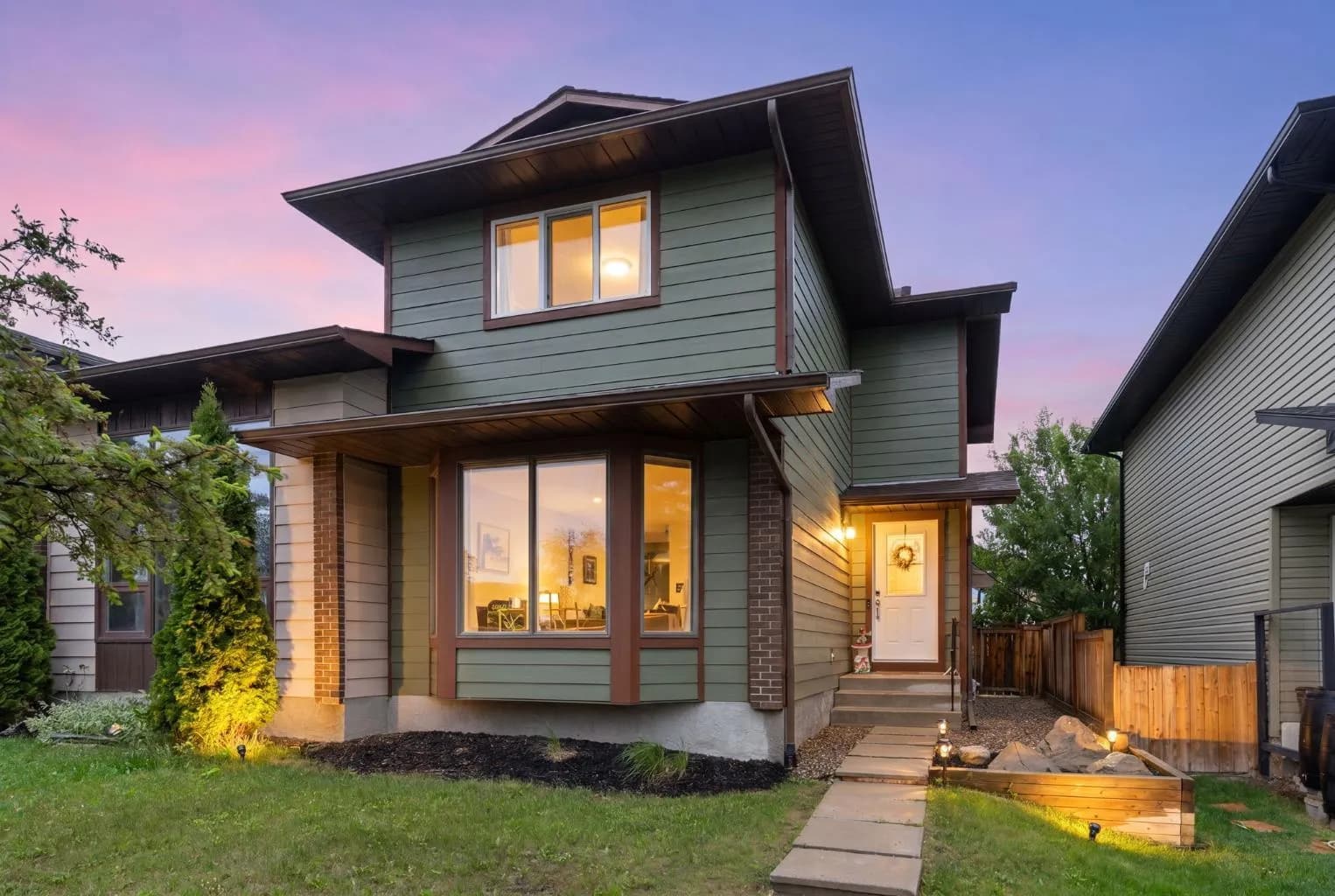 Semi Detached (Half Duplex)