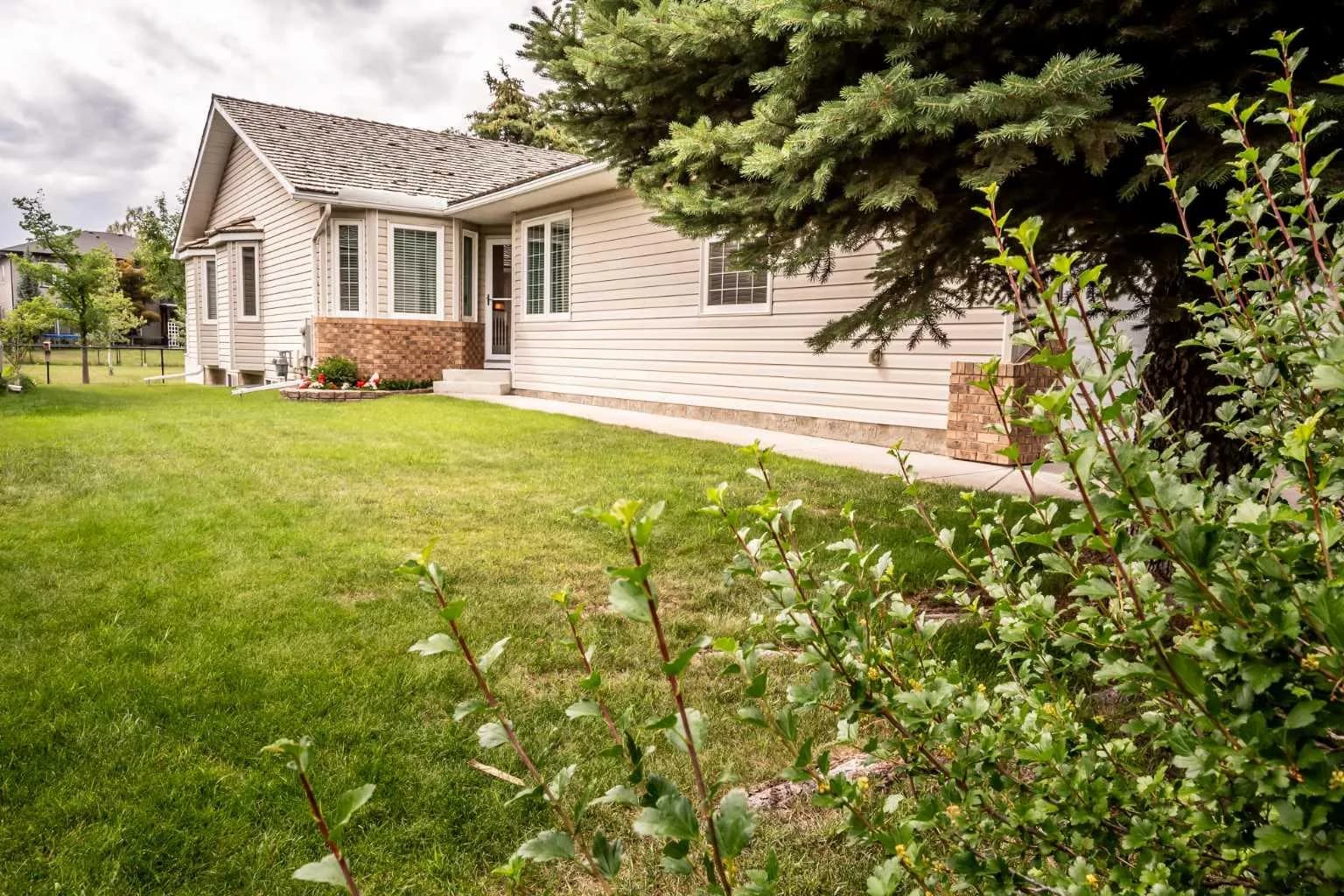Semi Detached (Half Duplex)