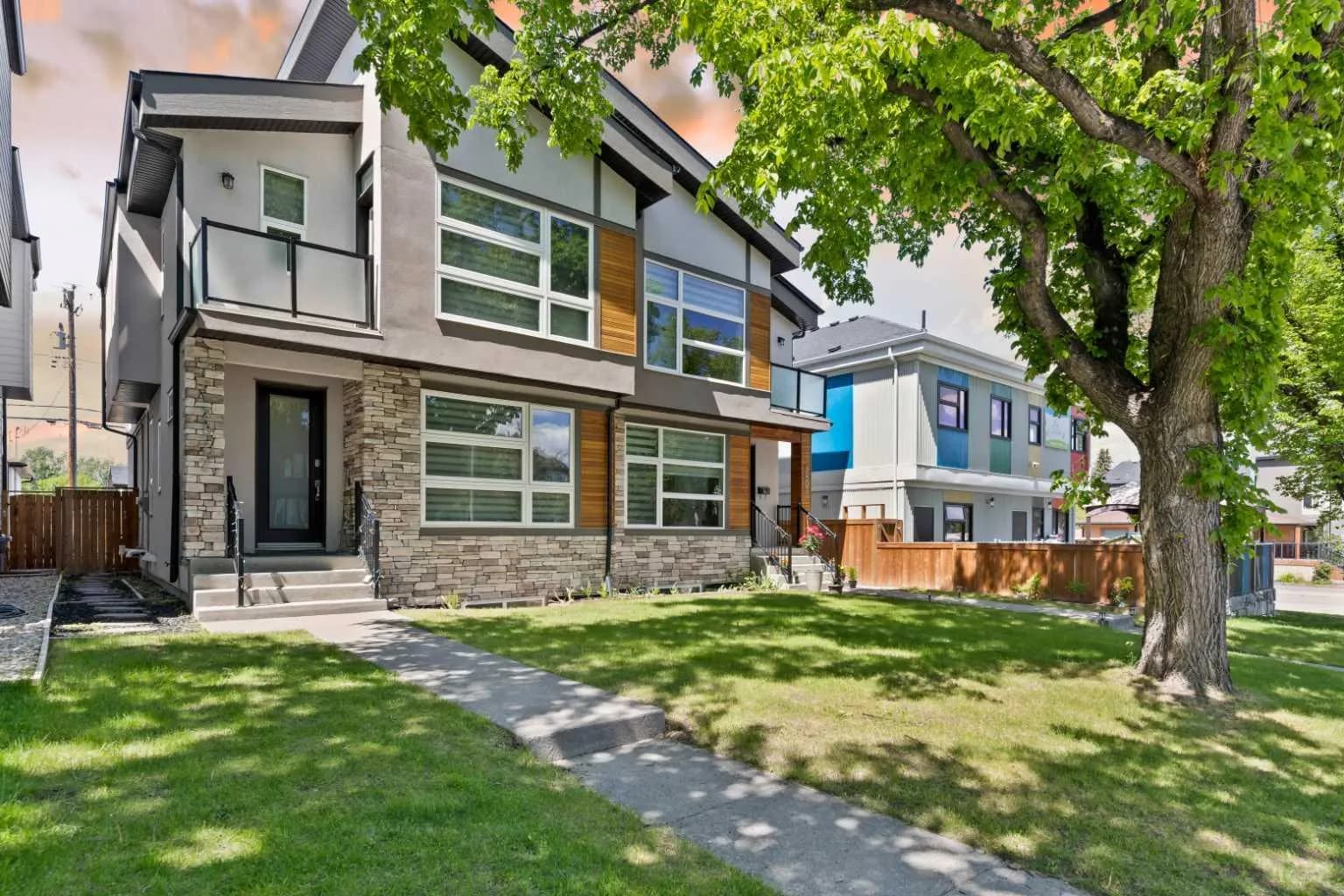 Semi Detached (Half Duplex)