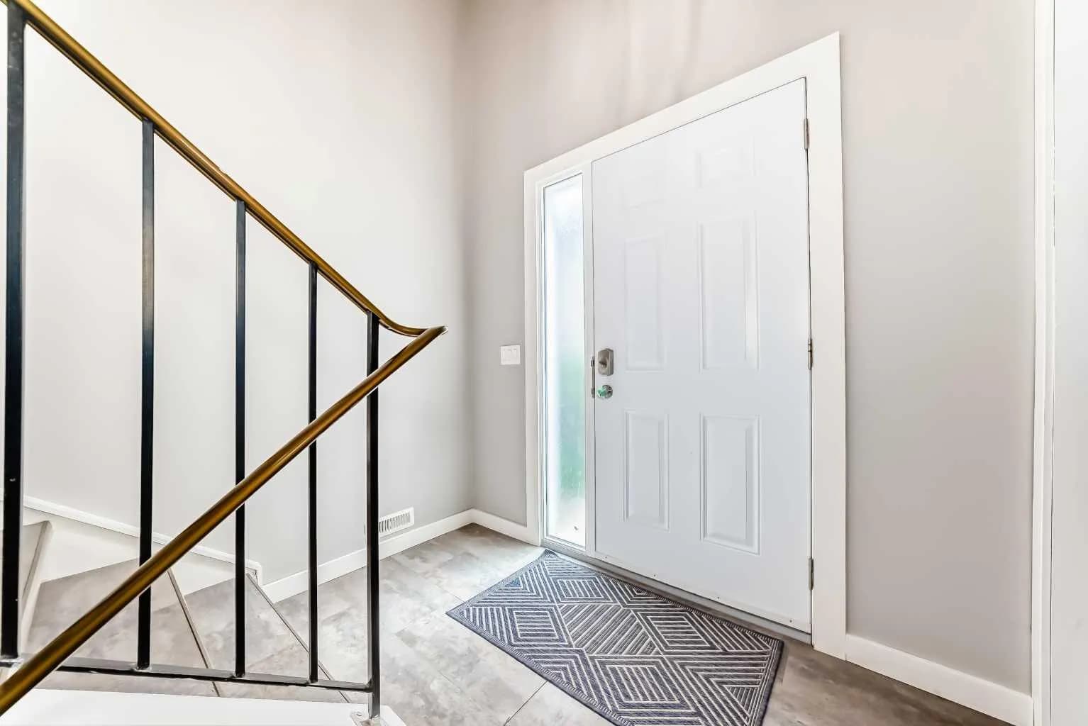 Semi Detached (Half Duplex)