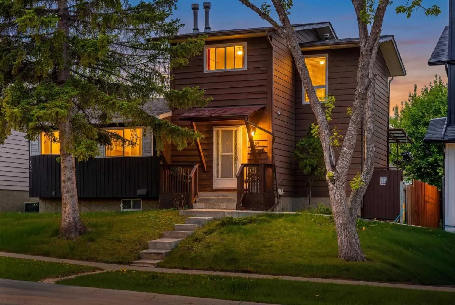 Semi Detached (Half Duplex)