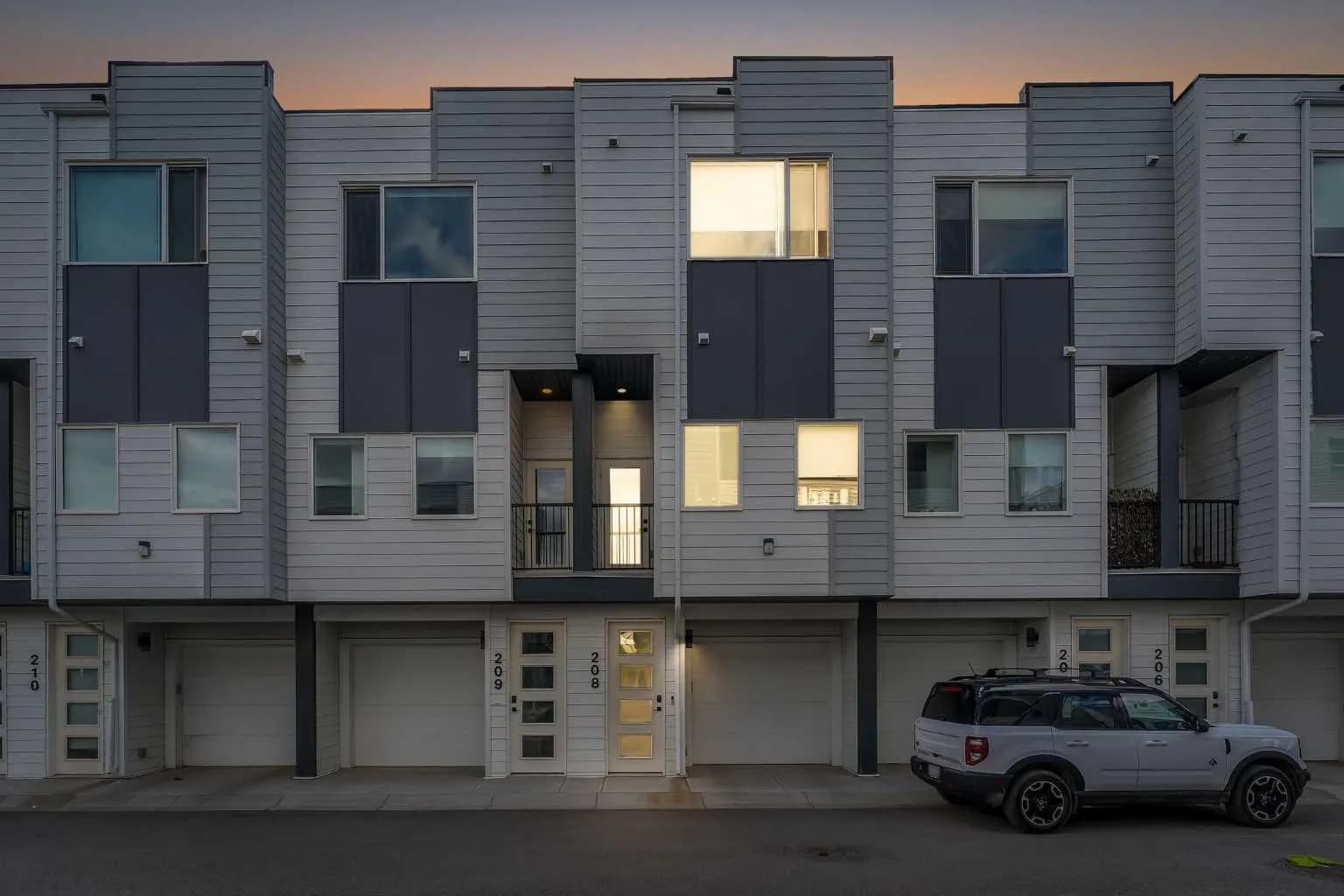 Row/Townhouse