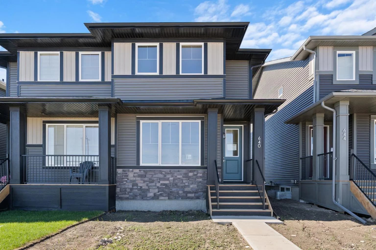Semi Detached (Half Duplex)