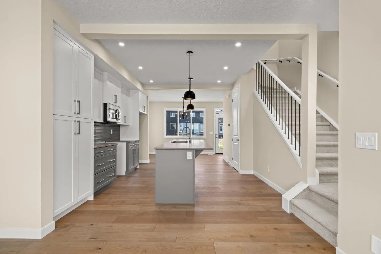 Semi Detached (Half Duplex)