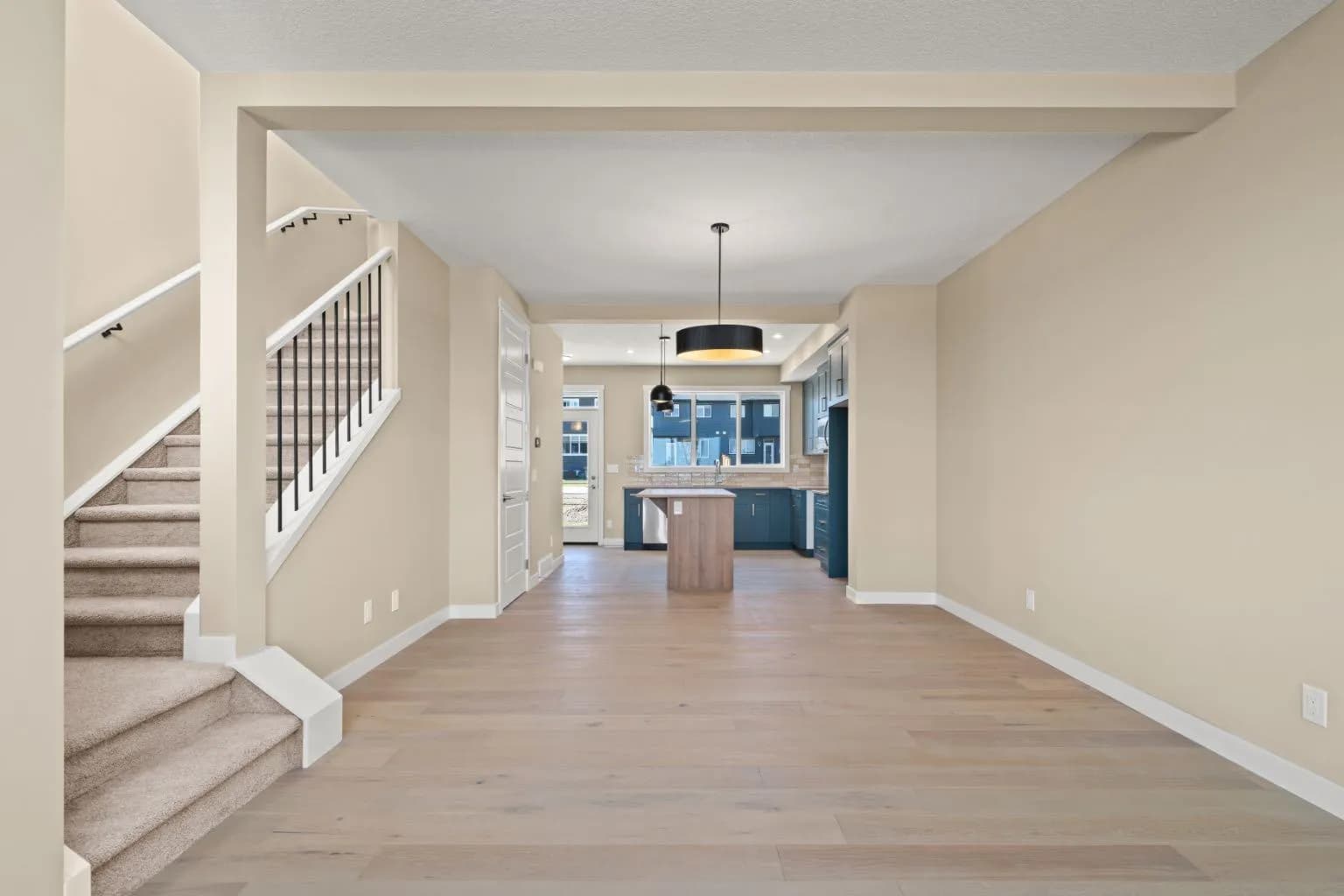 Semi Detached (Half Duplex)