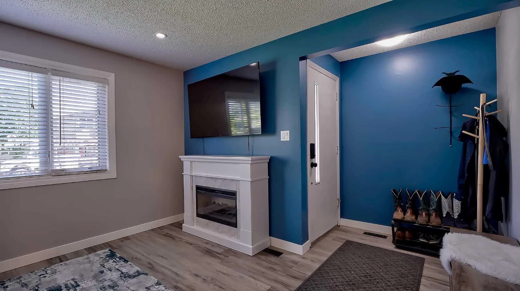 Semi Detached (Half Duplex)