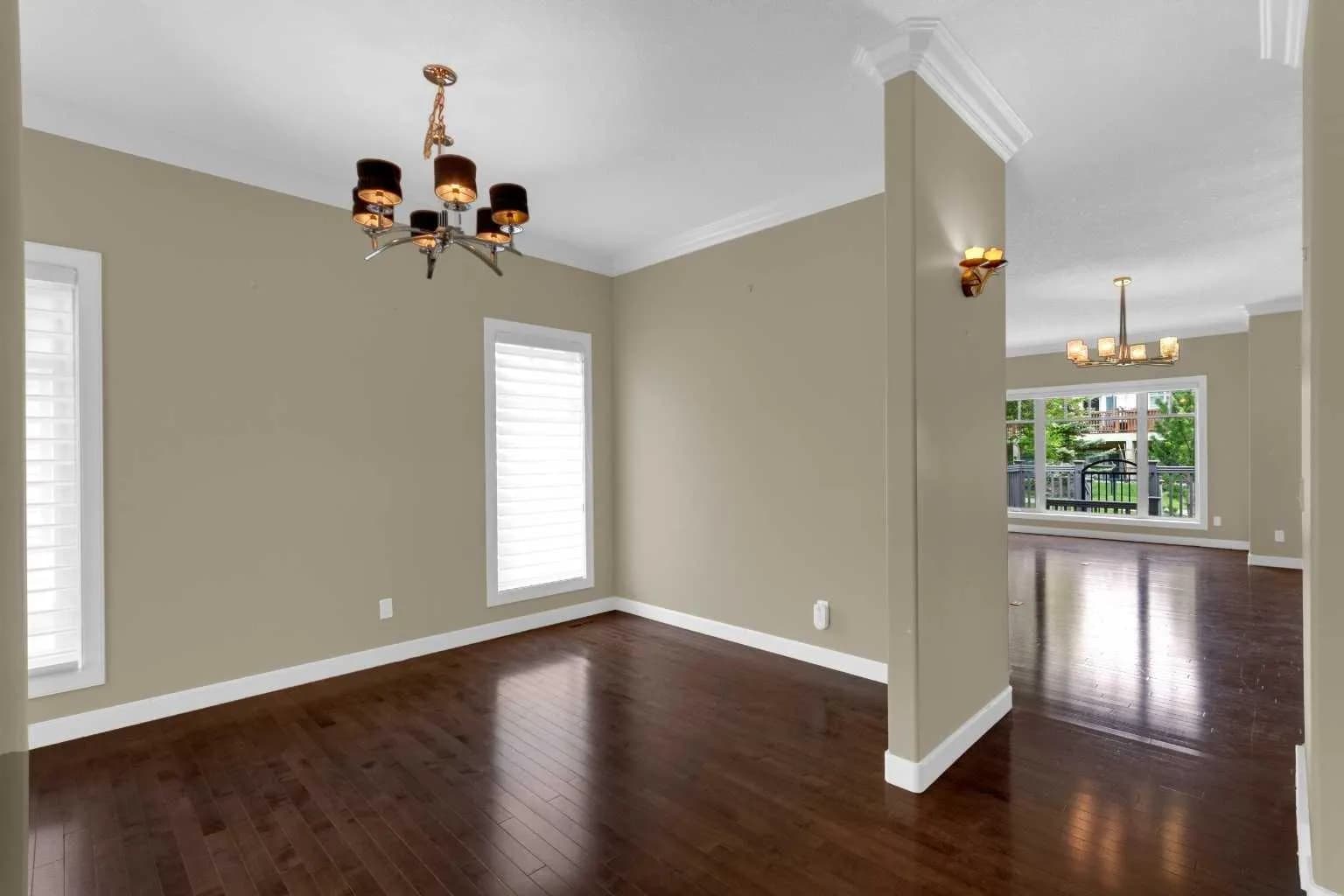 Semi Detached (Half Duplex)