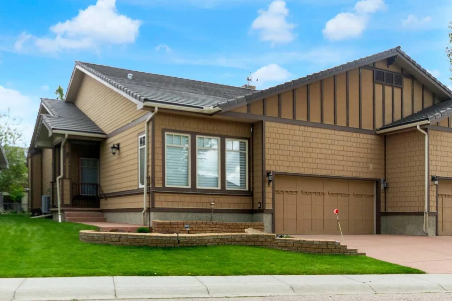 Semi Detached (Half Duplex)
