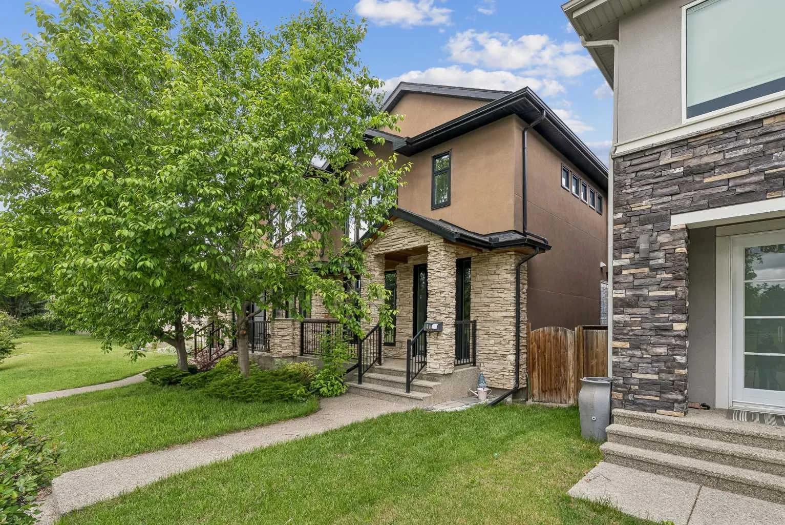 Semi Detached (Half Duplex)
