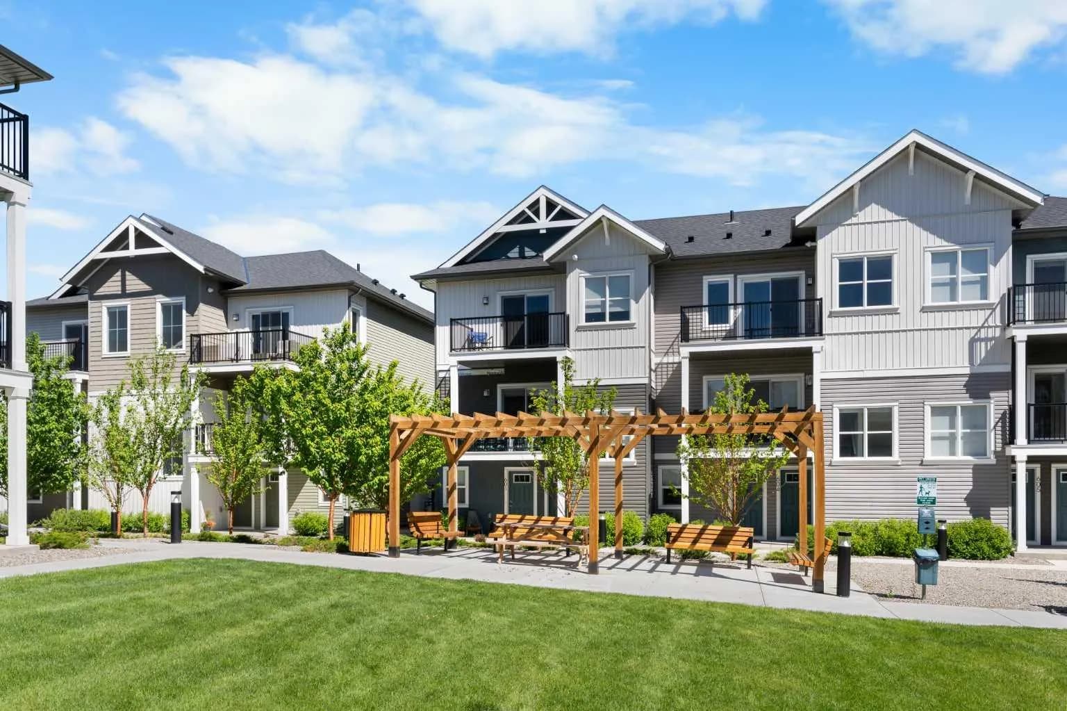 Row/Townhouse