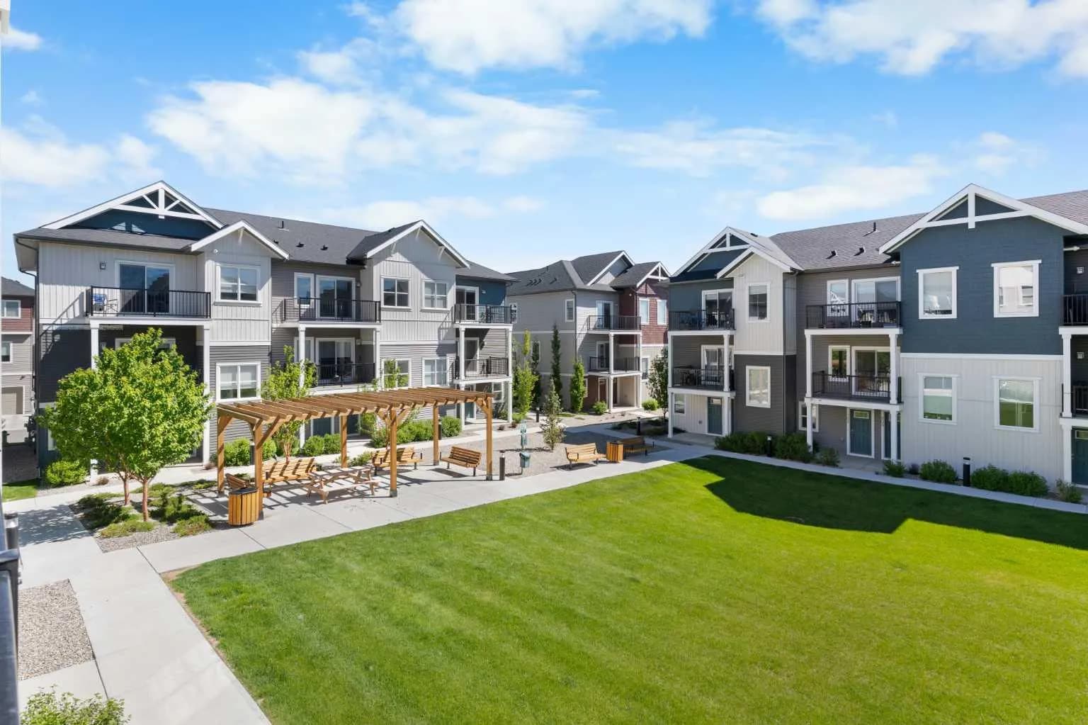 Row/Townhouse