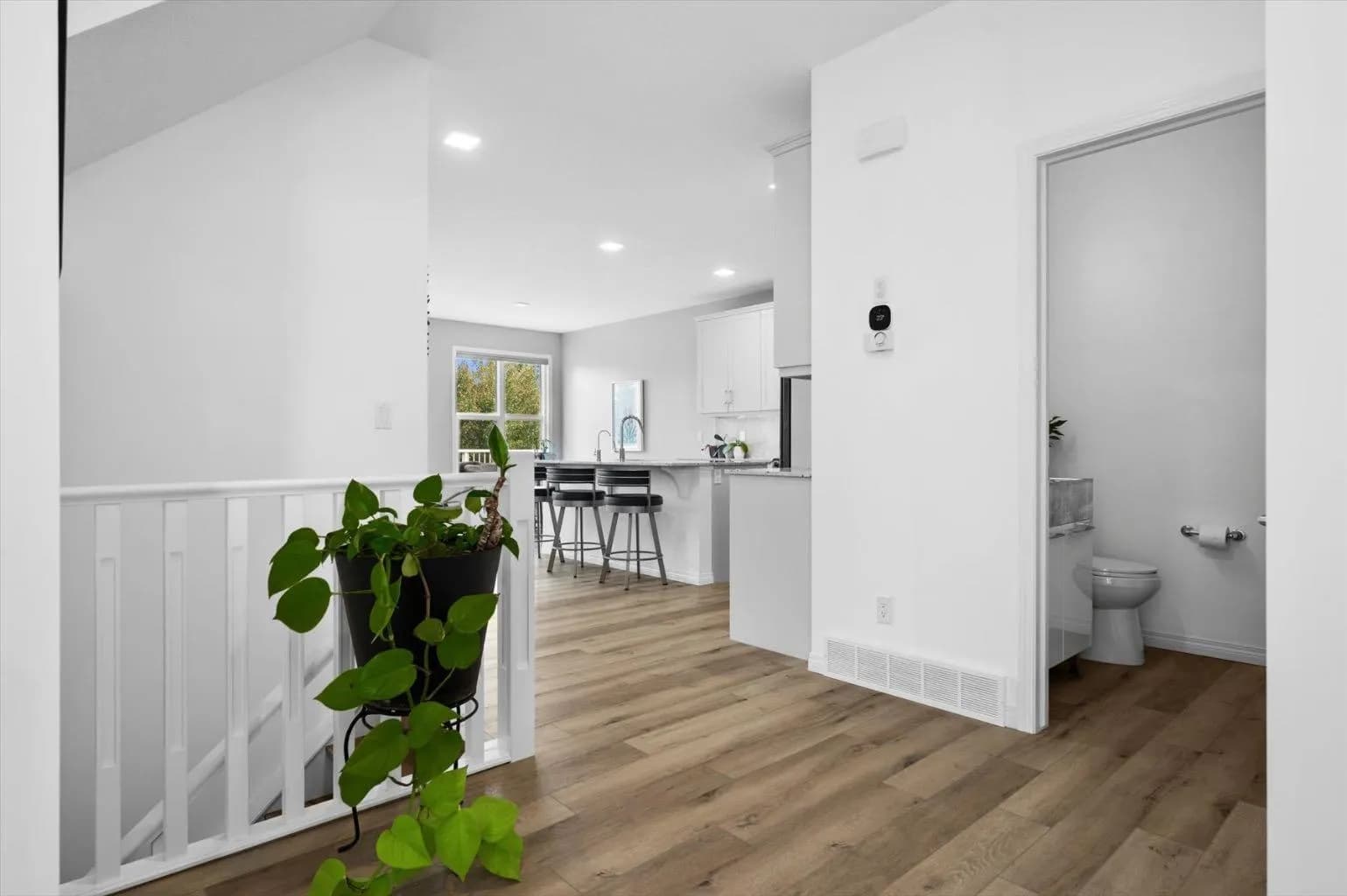 Semi Detached (Half Duplex)