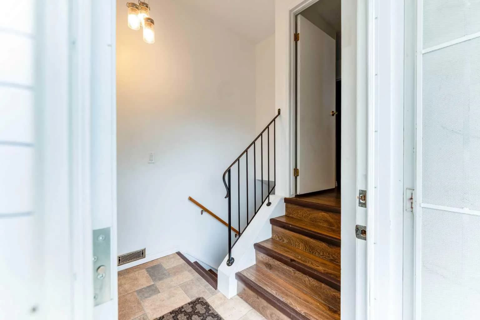 Semi Detached (Half Duplex)