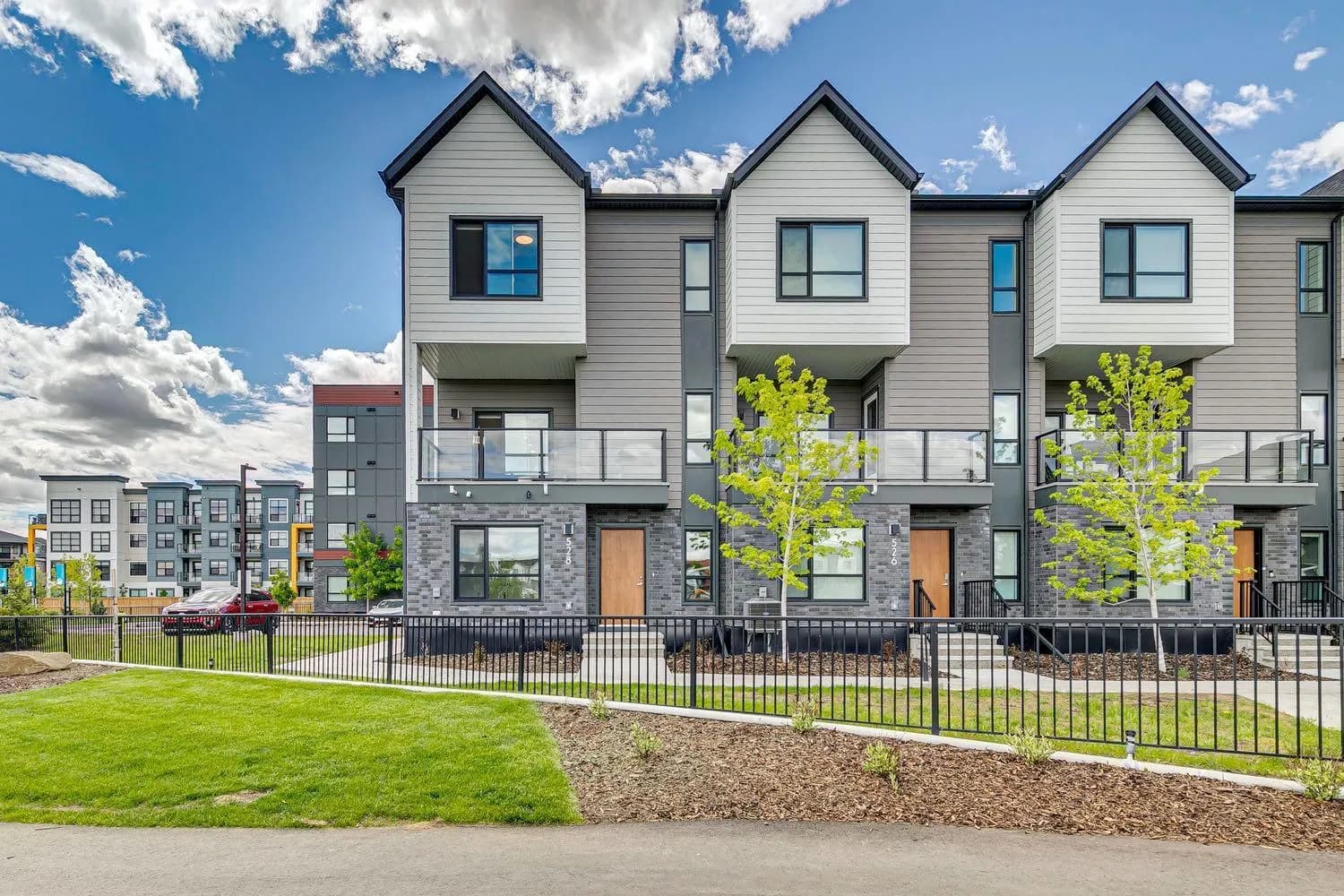 Row/Townhouse