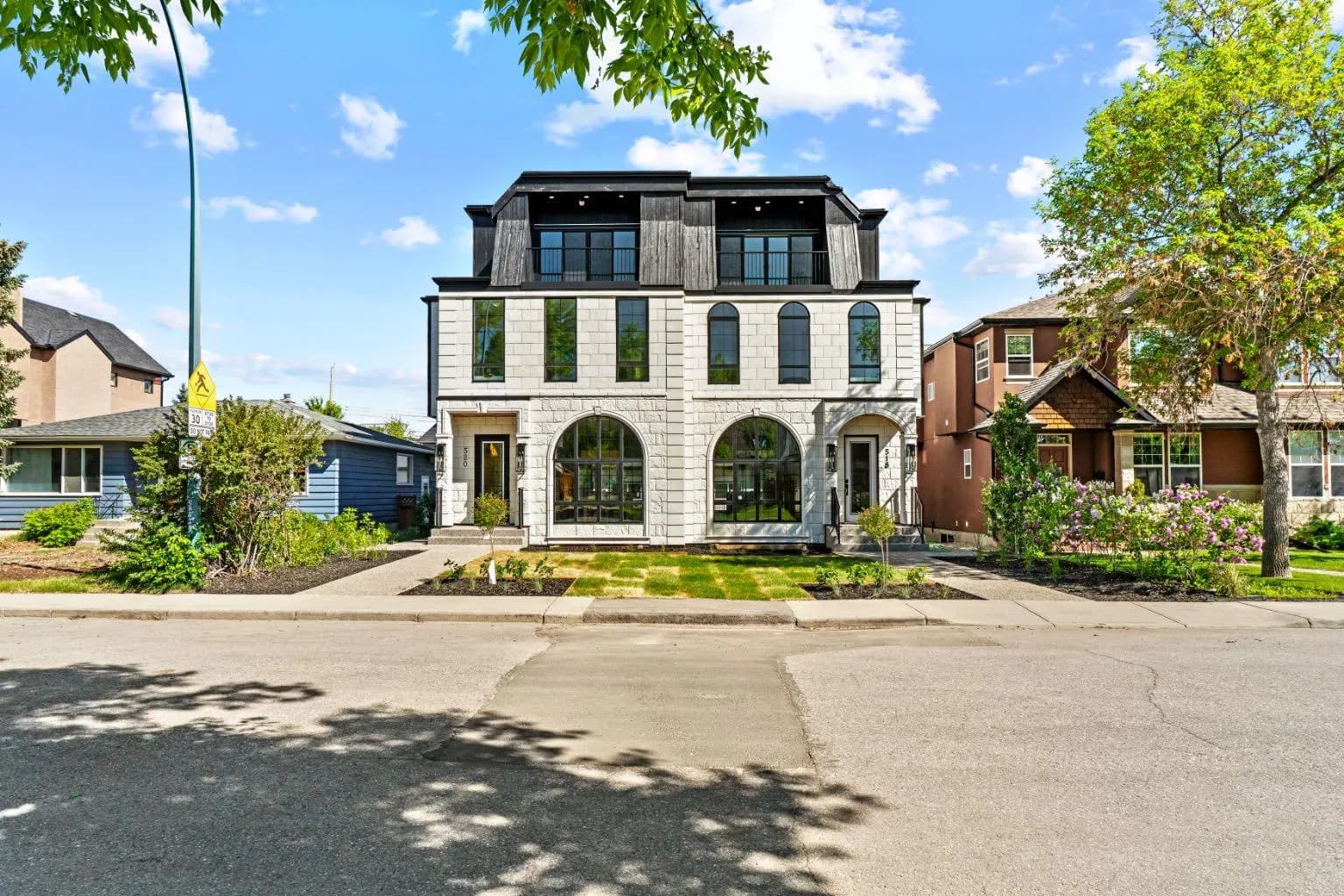 Semi Detached (Half Duplex)