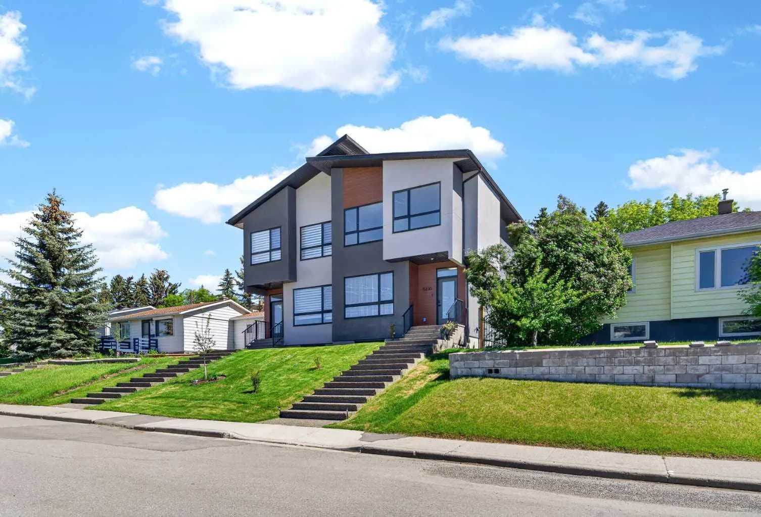 Semi Detached (Half Duplex)