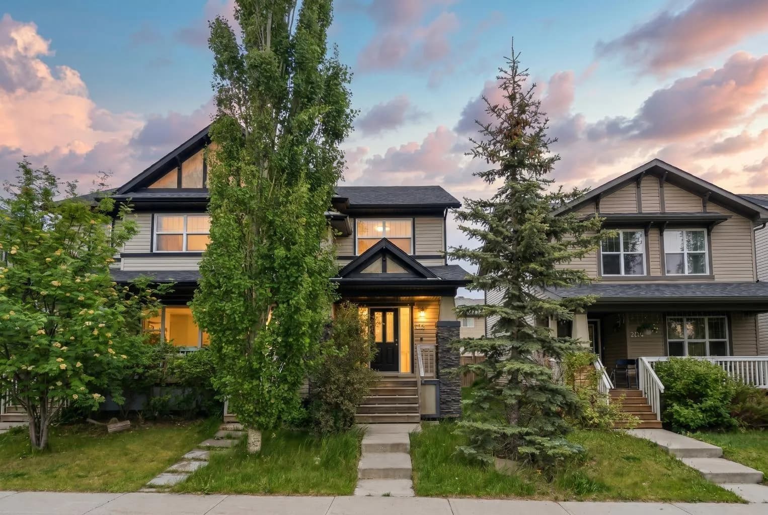 Semi Detached (Half Duplex)