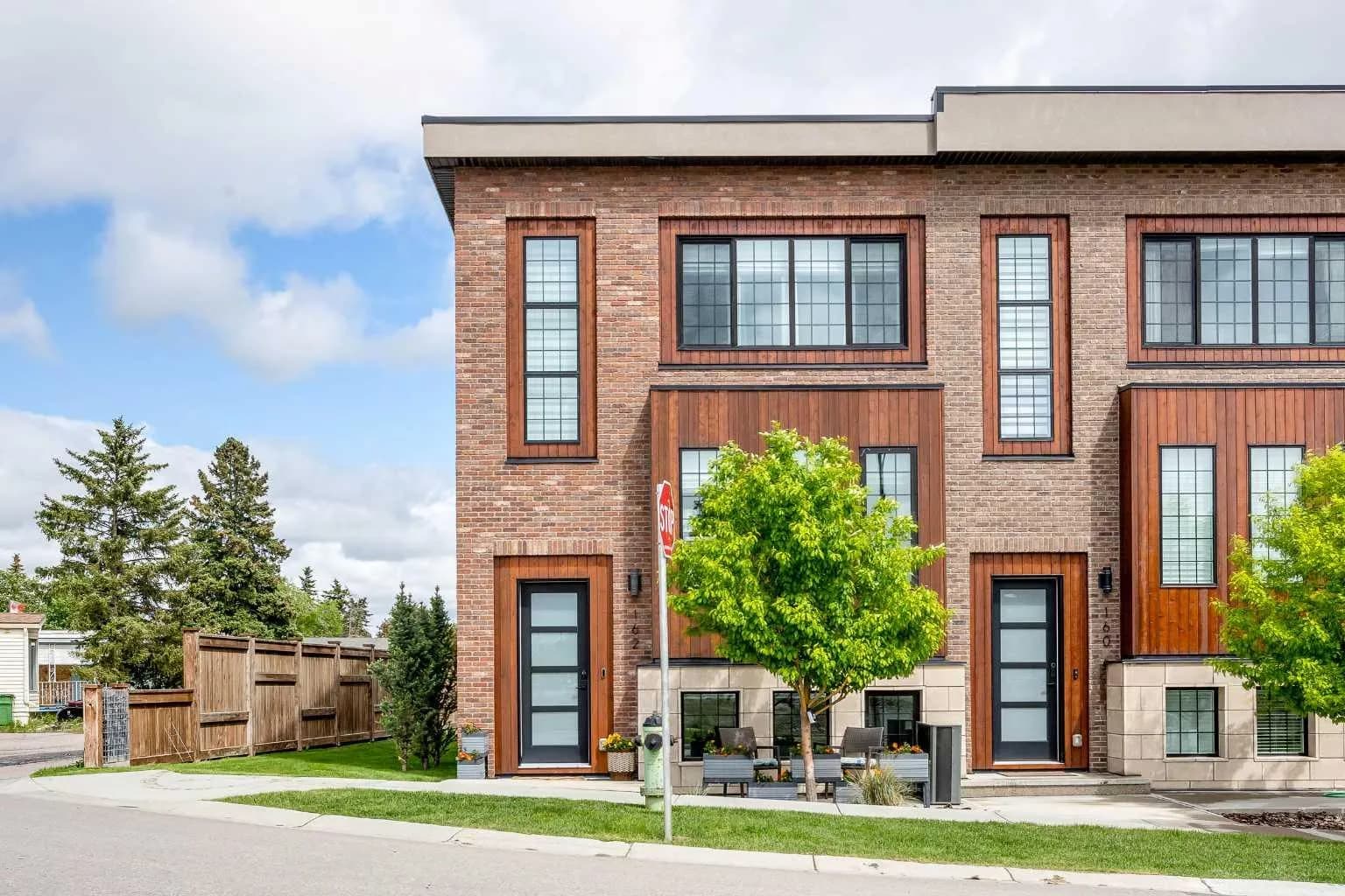 Row/Townhouse