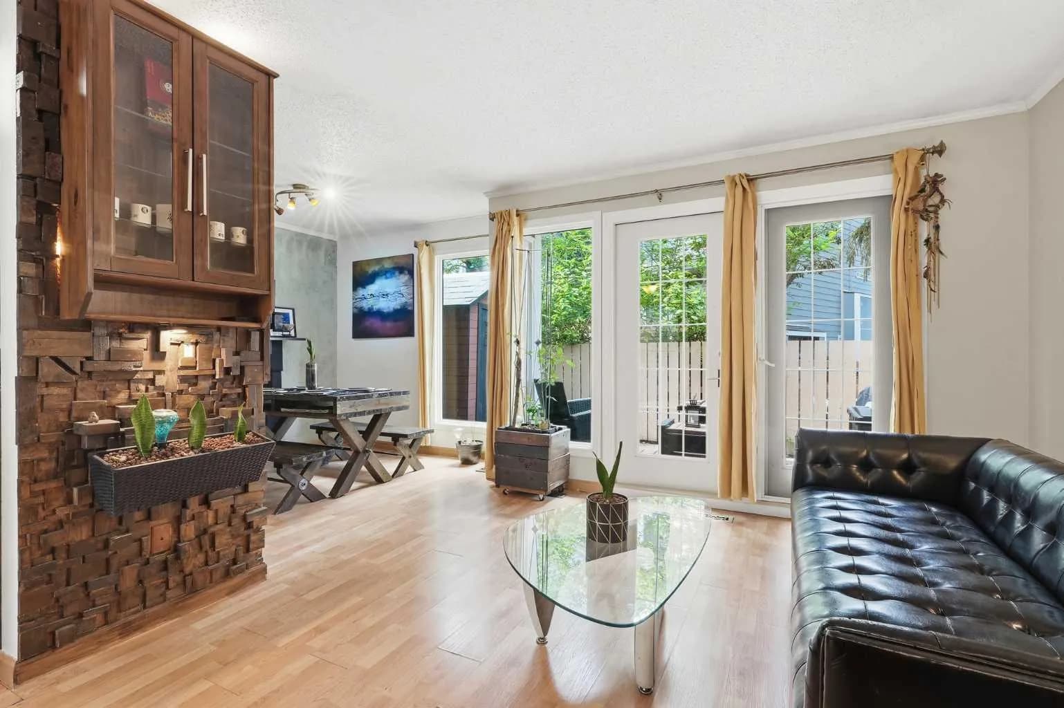 Row/Townhouse