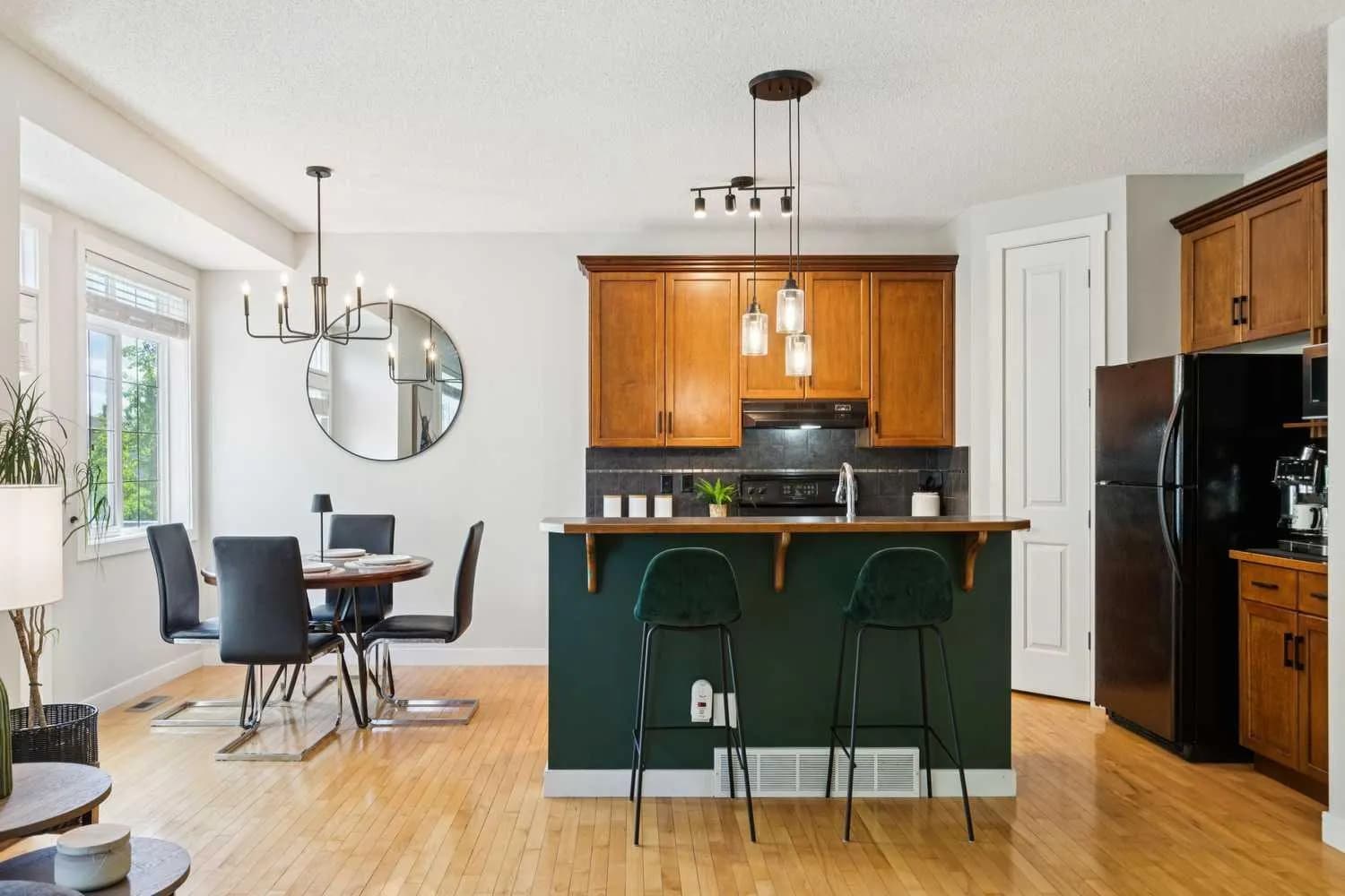 Semi Detached (Half Duplex)