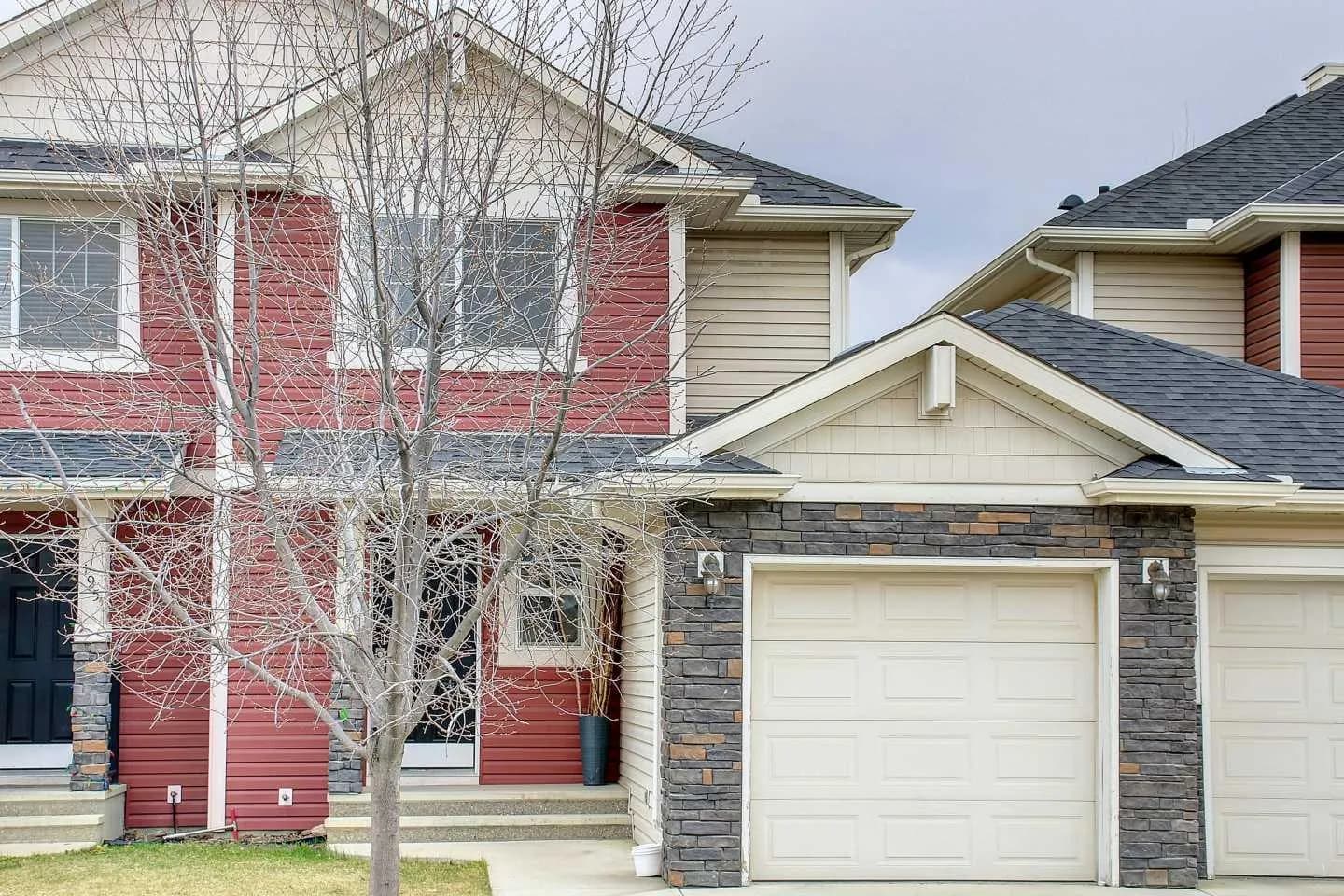 Semi Detached (Half Duplex)