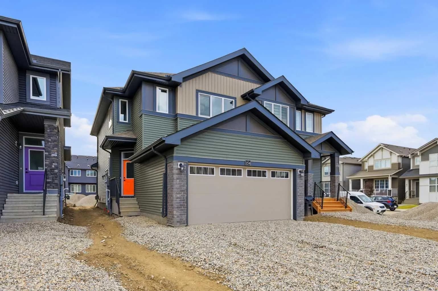Semi Detached (Half Duplex)