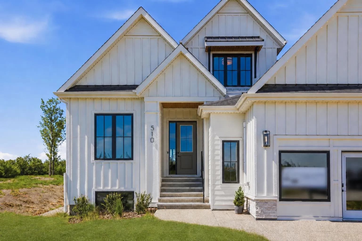 Semi Detached (Half Duplex)